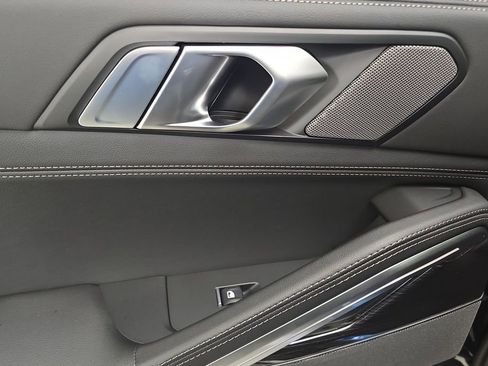 New 2026 BMW X6 xDrive40i image 26