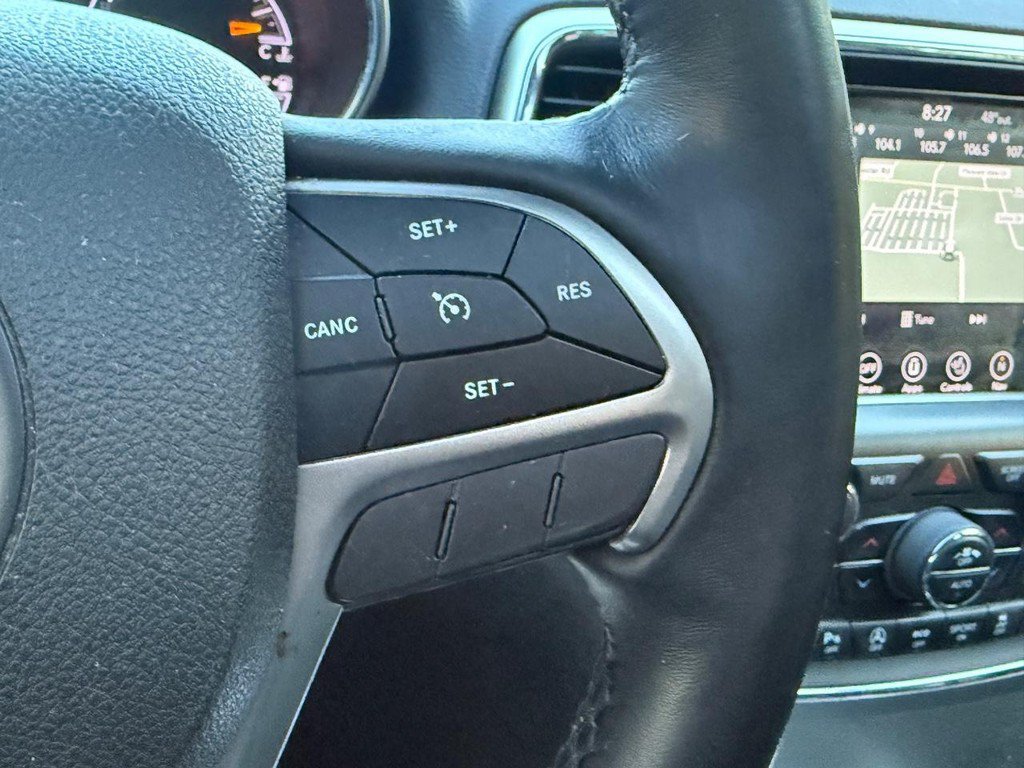 Used 2018 Jeep Grand Cherokee Altitude AWD/4WD image 18