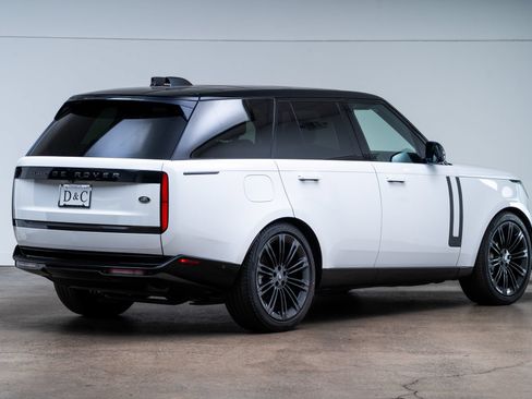 Used 2022 Land Rover Range Rover SE AWD/4WD image 7