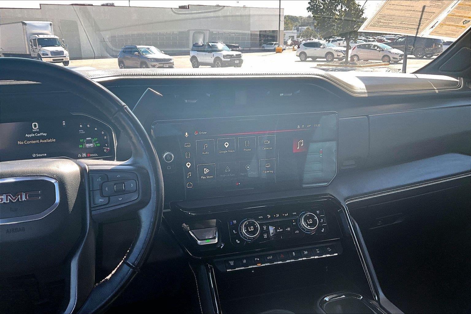 Used 2025 GMC Sierra 2500 AT4X AWD/4WD image 5
