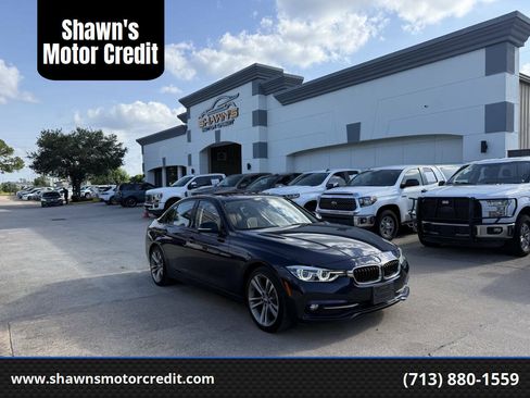 Used 2017 BMW 320i xDrive Sedan AWD/4WD image 1