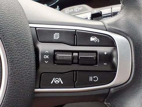 Used 2025 Kia Sportage EX AWD/4WD image 29