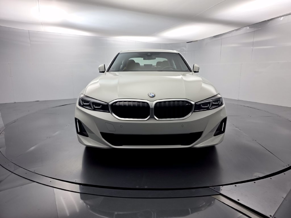 Certified 2024 BMW 330i xDrive Sedan w/ Convenience Package AWD/4WD image 2