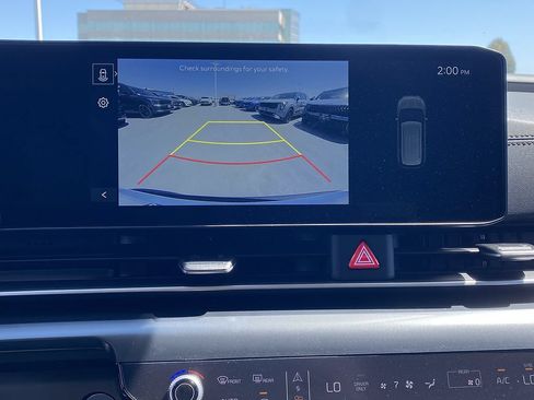 New 2026 Kia Carnival LXS FWD image 21