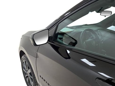 Used 2023 Chevrolet Equinox RS image 10