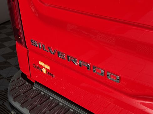Used 2024 Chevrolet Silverado 1500 LT Trail Boss w/ Protection Package AWD/4WD image 14