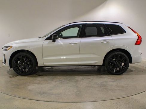 New 2026 Volvo XC60 B5 Ultra w/ Climate Package AWD/4WD image 2