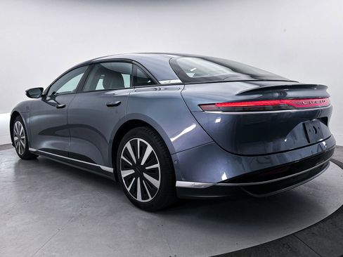 Used 2024 Lucid Air Pure RWD image 12