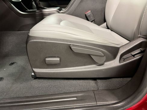 Used 2021 Chevrolet Colorado W/T w/ Custom Special Edition image 12