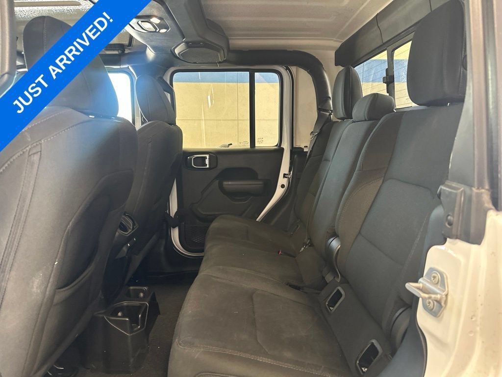 Used 2021 Jeep Gladiator Sport AWD/4WD image 5