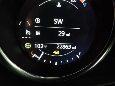 Used 2024 MAZDA MX-5 Miata Club RWD image 28
