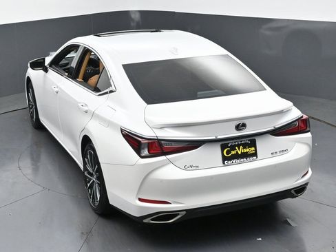 Used 2025 Lexus ES 350 w/ Premium Package image 43