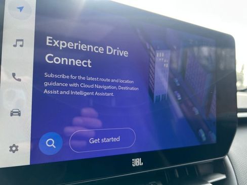 Used 2024 Toyota RAV4 XSE w/ Advanced Technology Package image 14