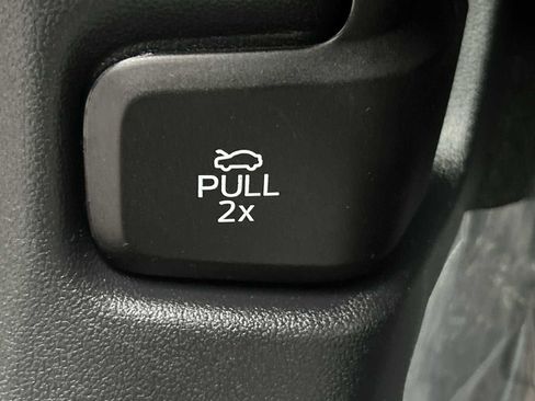 Used 2023 Ford Escape Active w/ Tech Pack #1 FWD image 25