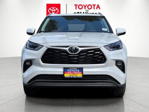 New 2026 Toyota Highlander XLE AWD/4WD image 8