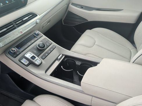 Used 2021 Hyundai Palisade Limited FWD image 29