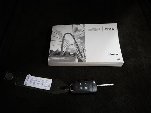 Used 2015 Chevrolet Malibu LT w/ Leather Package image 27