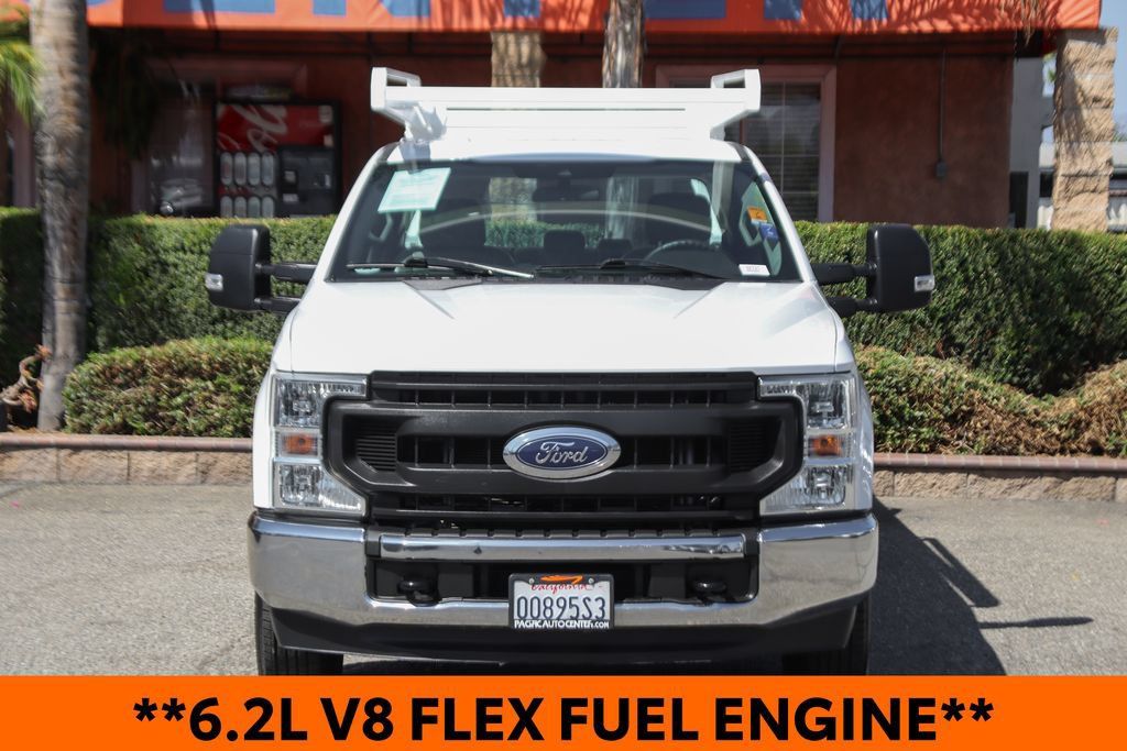 Used 2022 Ford F250 XL w/ Power Equipment Group RWD image 3