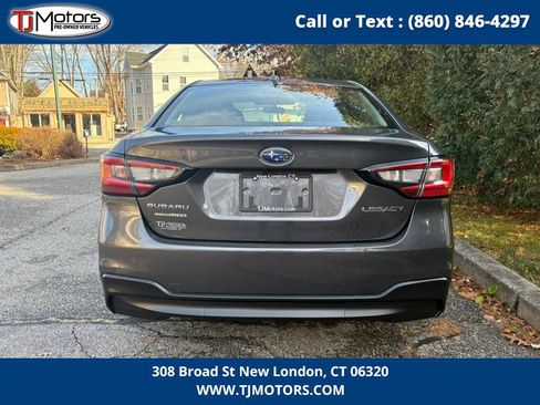 Used 2023 Subaru Legacy Premium image 9