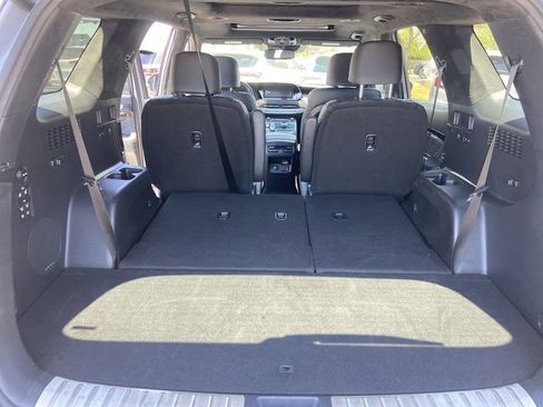 Used 2020 Hyundai Palisade Limited FWD image 22