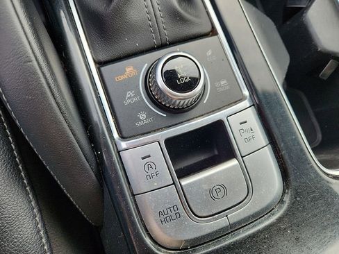 Used 2022 Kia Telluride EX w/ EX Premium Package image 25