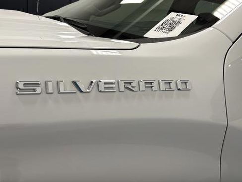 Used 2025 Chevrolet Silverado 1500 LT w/ Work Truck Package AWD/4WD image 38