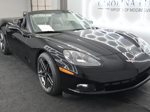 Used 2006 Chevrolet Corvette Convertible w/ Preferred Equipment Group image 5