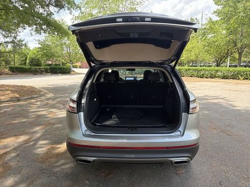 Certified 2021 Lincoln Nautilus Reserve FWD image 26