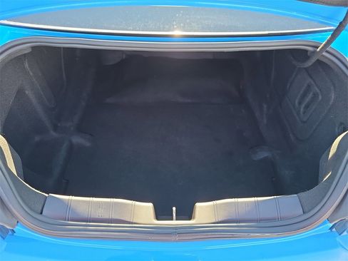 Used 2023 Chevrolet Camaro LT w/ RS Package image 34