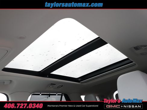 Used 2025 Ford Explorer Platinum w/ Ultimate Package AWD/4WD image 36