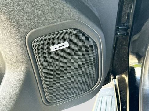 Used 2019 GMC Sierra 1500 SLT w/ SLT Premium Plus Package image 18