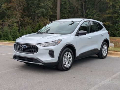 New 2026 Ford Escape Active image 6