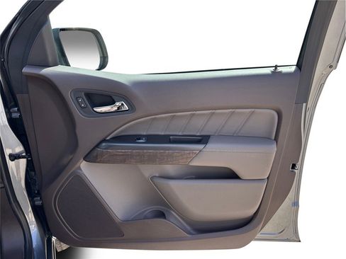 Used 2022 GMC Canyon Denali image 42