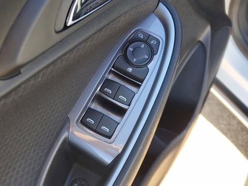 Used 2023 Chevrolet Malibu LT image 17