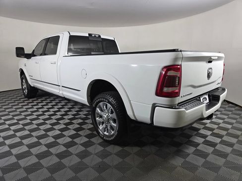Used 2023 RAM 3500 Limited AWD/4WD image 5