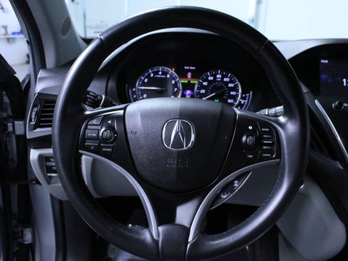 Used 2020 Acura MDX SH-AWD image 17