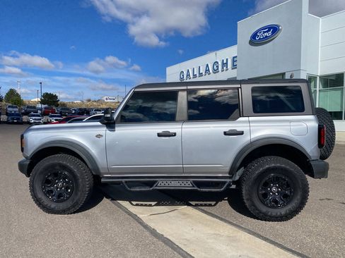 Used 2023 Ford Bronco Wildtrak image 25