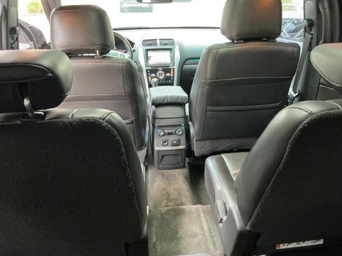 Used 2014 Ford Explorer Limited w/ Equipment Group 301A image 20