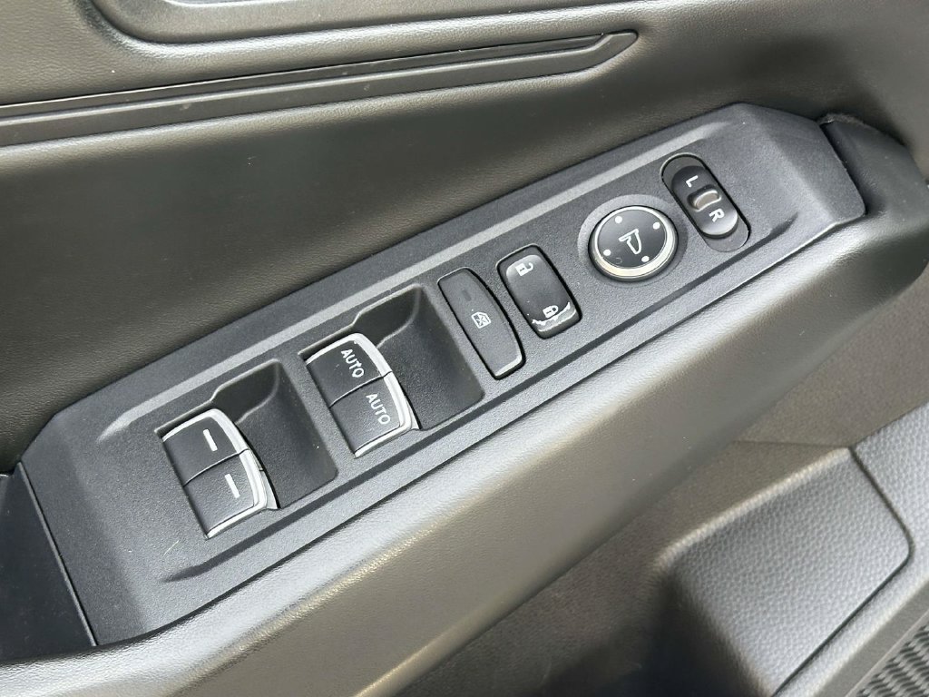 Used 2023 Honda Accord EX image 15