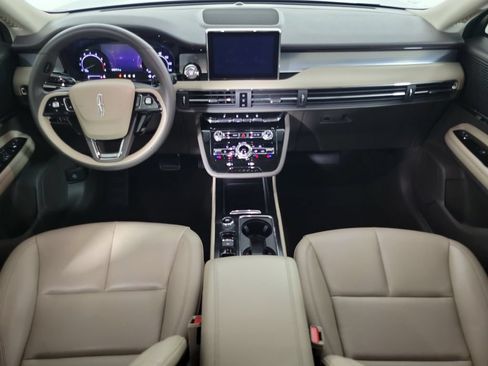 Certified 2022 Lincoln Corsair FWD image 8
