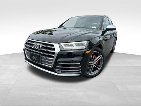 Used 2018 Audi SQ5 Premium Plus w/ S Sport Package AWD/4WD image 9