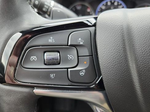 Used 2023 Buick Enclave Avenir w/ Avenir Technology Package AWD/4WD image 30