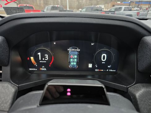 Certified 2025 Ford Explorer Platinum w/ LUX Leather Package image 21