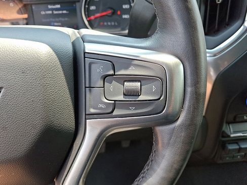 Certified 2020 Chevrolet Silverado 1500 LT w/ Convenience Package AWD/4WD image 10