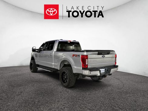 Used 2021 Ford F350 Lariat w/ Chrome Package image 3