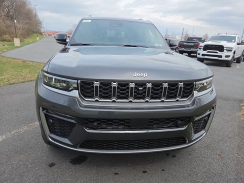 New 2026 Jeep Grand Cherokee L Limited AWD/4WD image 20