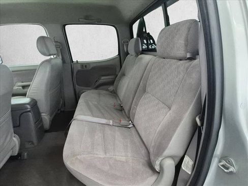Used 2002 Toyota Tacoma PreRunner w/ SR5 Pkg w/ Chrome Pkg RWD image 18