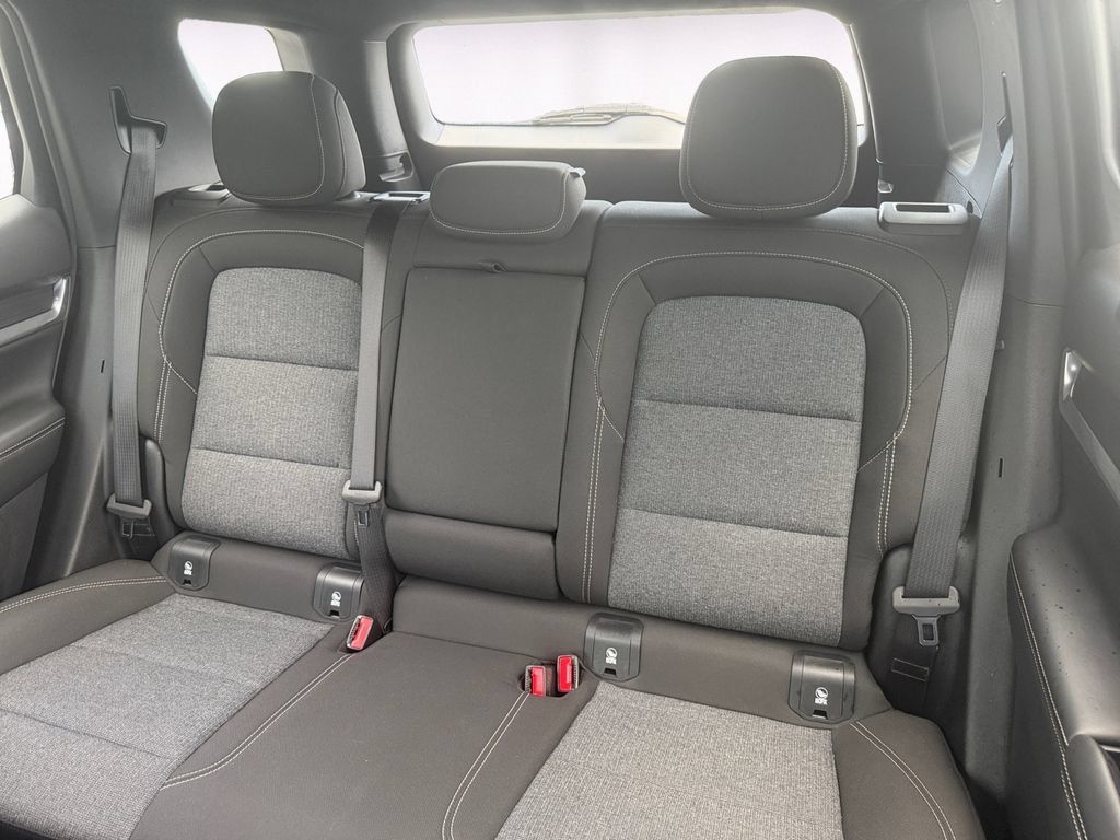 Used 2025 GMC Terrain Elevation AWD/4WD image 13