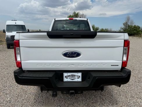 Used 2017 Ford F250 XL w/ Power Equipment Group AWD/4WD image 9