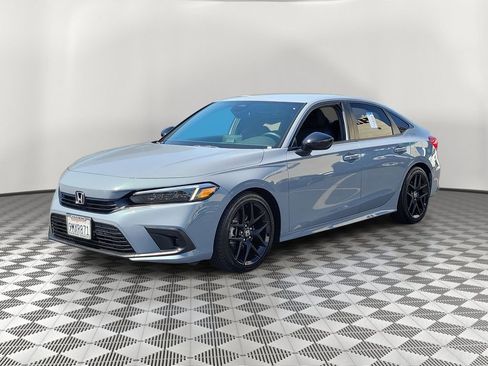 Certified 2024 Honda Civic Sport image 3